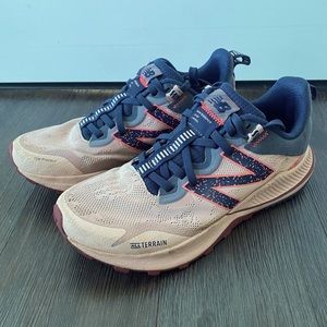 New Balance Women's Dynasoft Nitrel V4 Trail Running Shoe